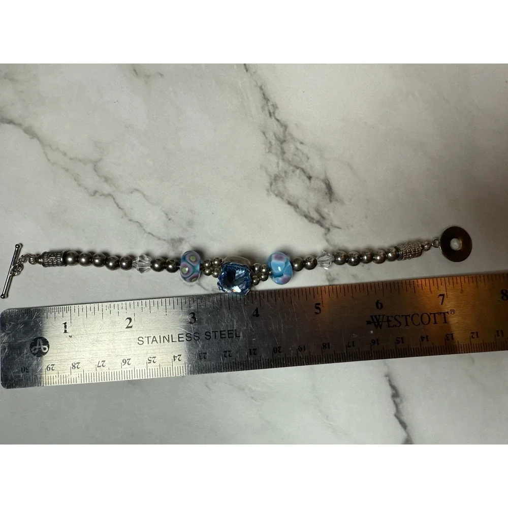 handmade beaded bracelet blue gem like bead and blue glass‎ beads